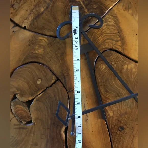 Black Wrought Iron Metal Display Easel - Picture 8 of 9